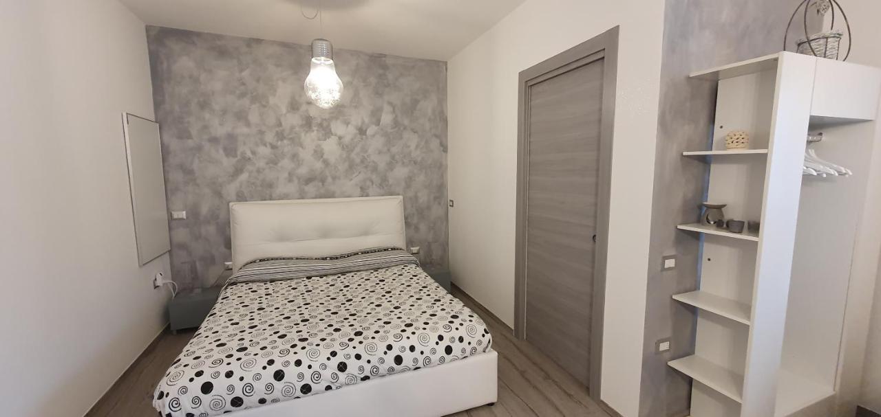 La Casetta Tra Sassi E Ulivi B&B Matera Exteriör bild
