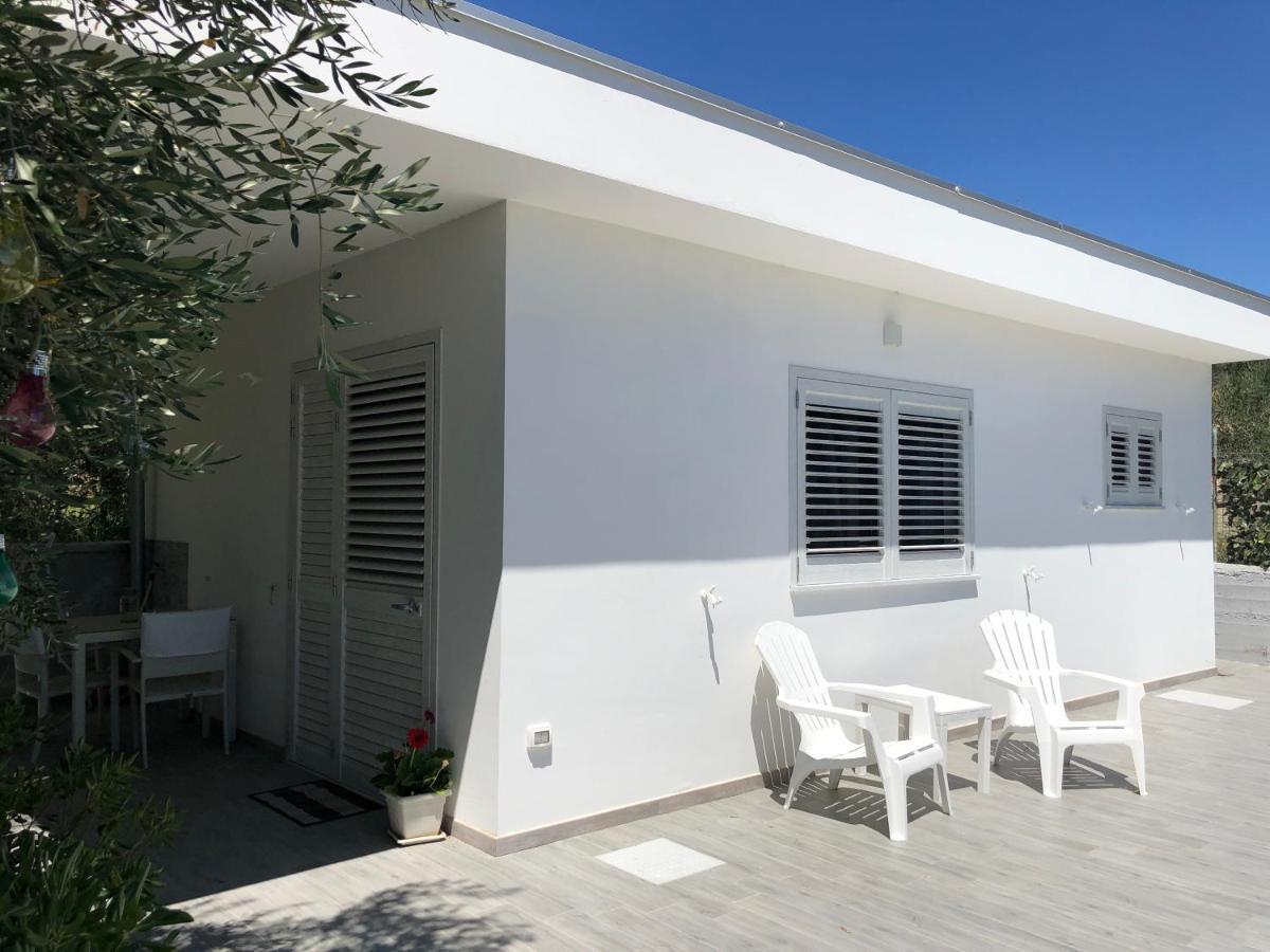 La Casetta Tra Sassi E Ulivi B&B Matera Exteriör bild